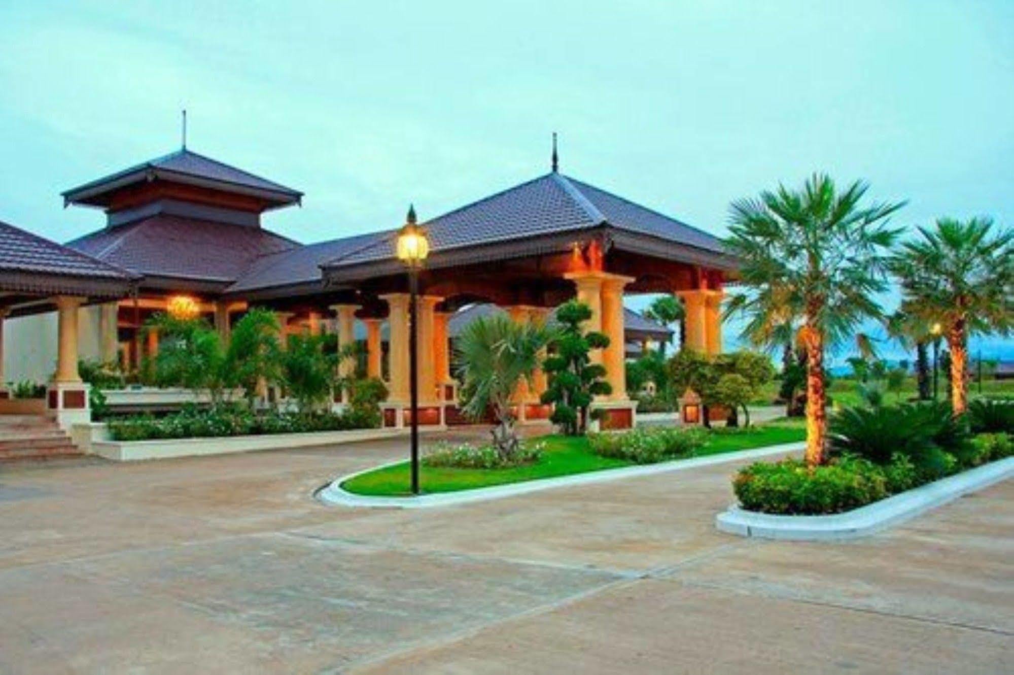 The Hotel Amara Nay Pyi Taw Naypyidaw Zewnętrze zdjęcie