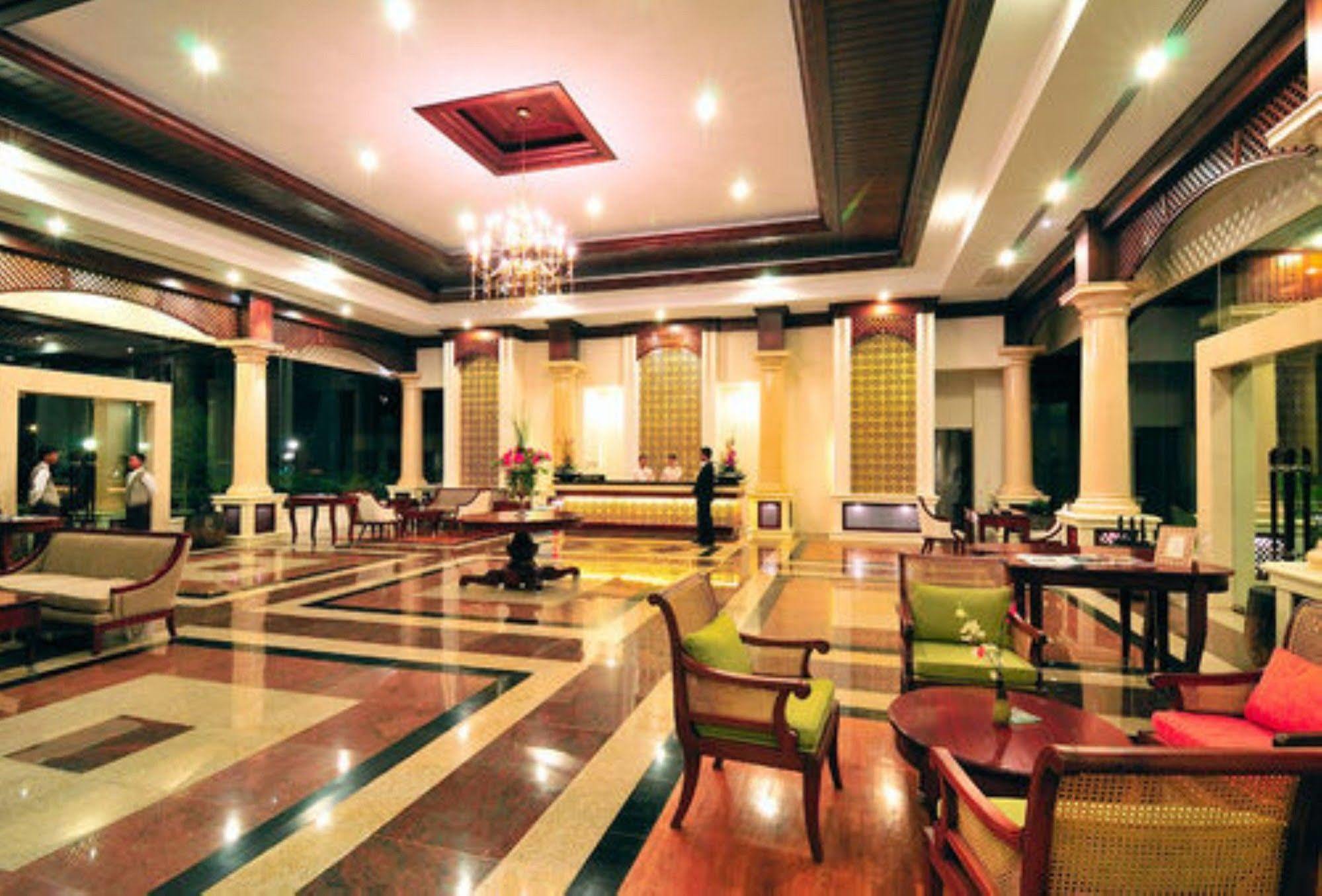 The Hotel Amara Nay Pyi Taw Naypyidaw Zewnętrze zdjęcie